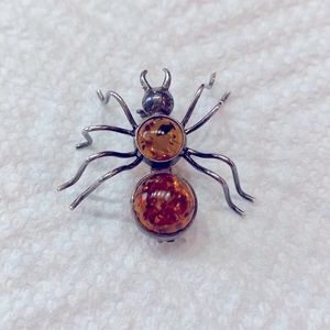 Amber Spider Pin